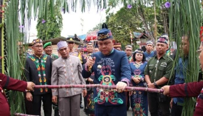 Peresmian Rumah Adat Dayak Barsel: Langkah Nyata dalam Menjaga Warisan Budaya