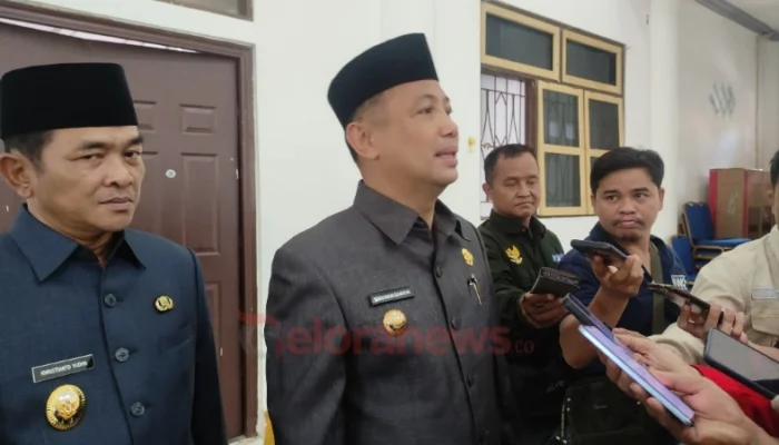 Bupati Barsel Ajukan Dua Ranperda dalam Rapat Paripurna DPRD