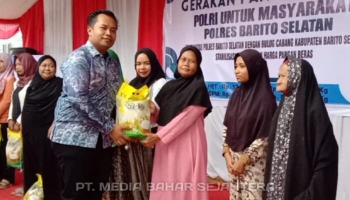 Riri Fardani Hadiri Kick Off Gerakan Pangan Murah di Polres Barsel.